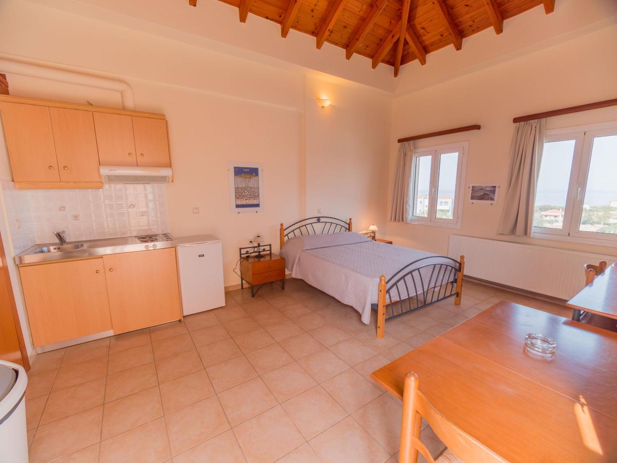 Apartments Hotel & Studios, Xifoupolis Монемвазия Экстерьер фото