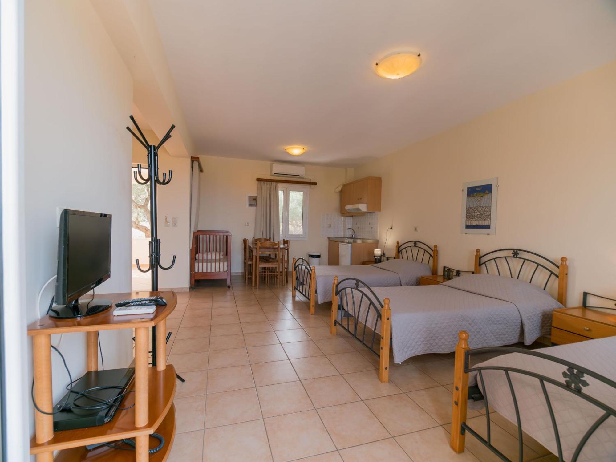 Apartments Hotel & Studios, Xifoupolis Монемвазия Экстерьер фото