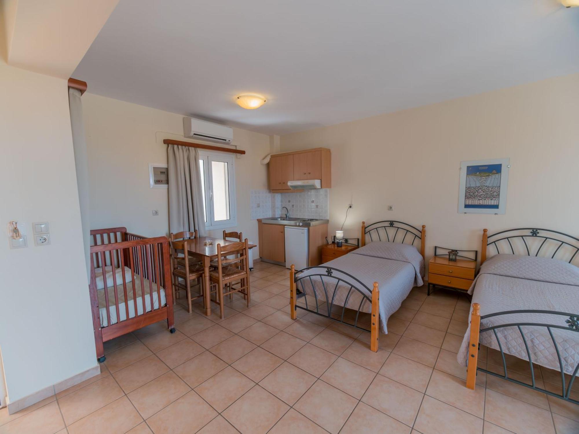 Apartments Hotel & Studios, Xifoupolis Монемвазия Экстерьер фото